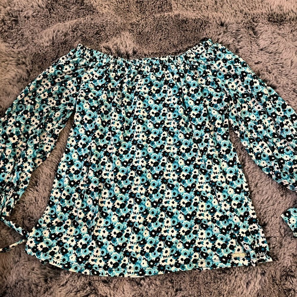Bogo Michael Kors floral top
